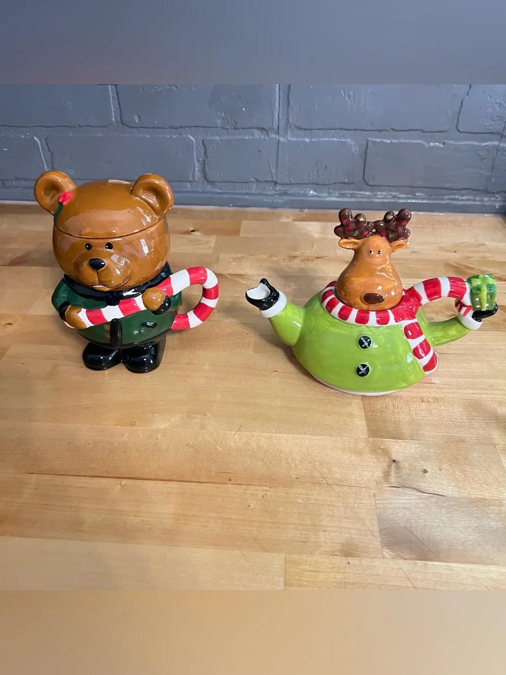 Christmas Teddy Bear Mug With Lid  and  Small Decorative  Reindeer Teapot Bundle
